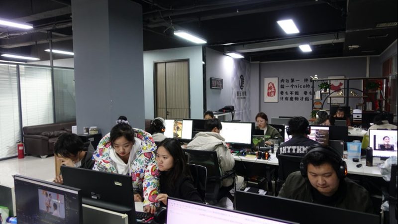 VI设计费用明细：揭秘企业品牌形象塑造的成本构成