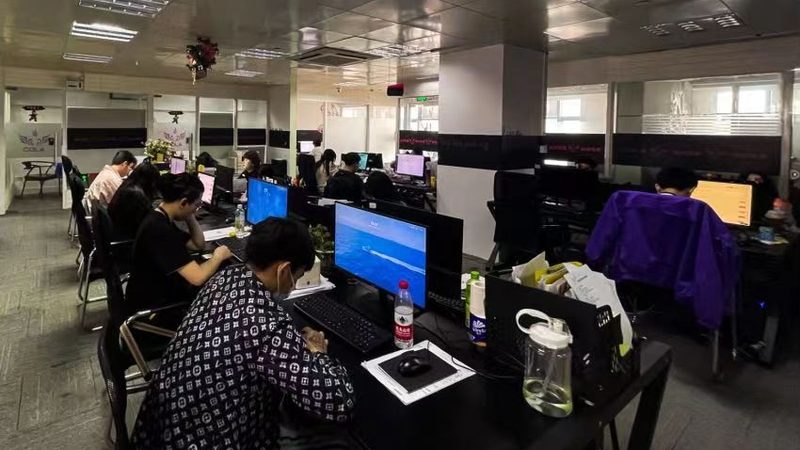 行业背景：传媒行业的蓬勃发展